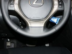 雷克萨斯RX 2012款 270 2.7 自动 豪华版 5座