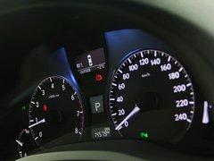 2012款 270 2.7 自动 豪华版 5座