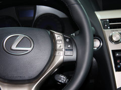 雷克萨斯RX 2012款 270 2.7 自动 豪华版 5座