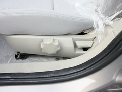 2012款 1.6L 手动 豪华型