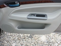 2012款 1.6L 手动 豪华型