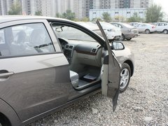 2012款 1.6L 手动 豪华型
