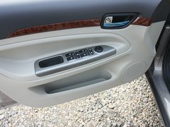 2012款 1.6L 手动 豪华型