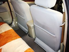 2012款 1.6L 手动 豪华型