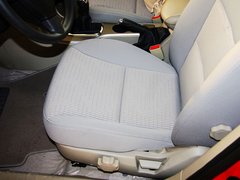 2012款 1.6L 手动 豪华型
