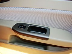2012款 1.6L 手动 豪华型
