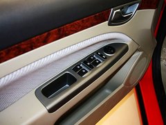 2012款 1.6L 手动 豪华型