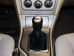 2012款 1.6L 手动 豪华型