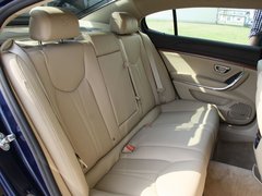 2012款 2.4L 自动 豪华版