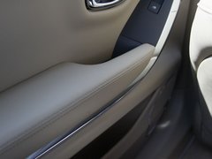 2012款 2.4L 自动 豪华版