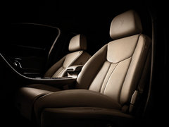 荣威950 2012款 3.0L 自动 旗舰版