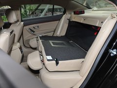 2012款 3.0L 自动 旗舰版