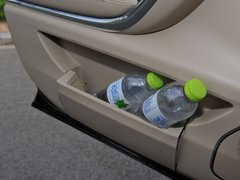 2012款 3.0L 自动 旗舰版