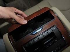 2012款 3.0L 自动 旗舰版