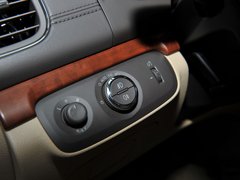 2012款 3.0L 自动 旗舰版