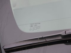 荣威950 2012款 3.0L 自动 旗舰版