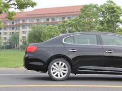 2012款 3.0L 自动 旗舰版