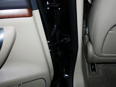 2012款 3.0L 自动 旗舰版