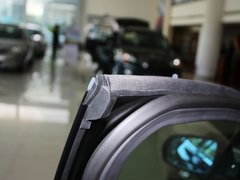2012款 3.0L 自动 旗舰版