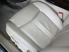 2012款 3.0L 自动 旗舰版