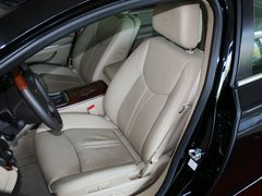 2012款 3.0L 自动 旗舰版