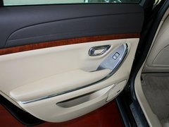 2012款 3.0L 自动 旗舰版
