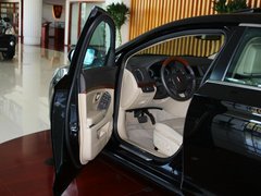 2012款 3.0L 自动 旗舰版