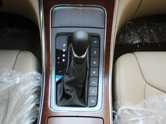 2012款 3.0L 自动 旗舰版