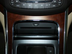 2012款 3.0L 自动 旗舰版