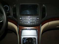 2012款 3.0L 自动 旗舰版