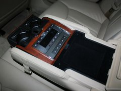 2012款 3.0L 自动 旗舰版
