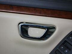 2012款 3.0L 自动 旗舰版