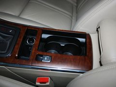 2012款 3.0L 自动 旗舰版
