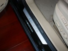 2012款 3.0L 自动 旗舰版