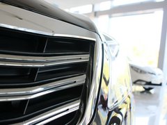 2012款 3.0L 自动 旗舰版
