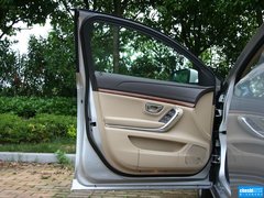 2012款 3.0L 自动 旗舰版