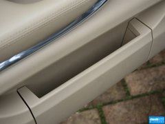 2012款 3.0L 自动 旗舰版