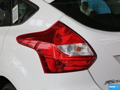2012款 两厢 1.6L 手动 舒适型