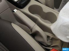 2012款 两厢 1.6L 手动 舒适型