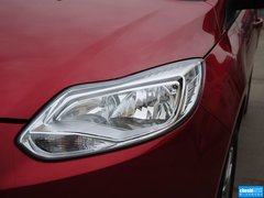 2012款 两厢 1.6L 手动 舒适型