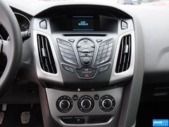 2012款 两厢 1.6L 手动 舒适型