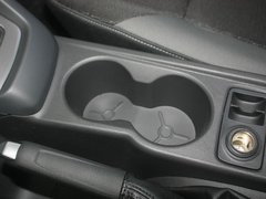 2012款 两厢 1.6L 自动 舒适型