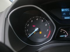 2012款 两厢 1.6L 自动 舒适型