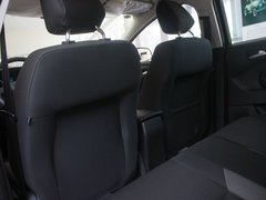 2012款 两厢 1.6L 自动 舒适型