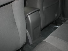 2012款 两厢 1.6L 自动 舒适型