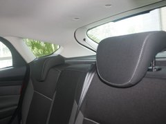 2012款 两厢 1.6L 自动 舒适型