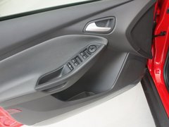 2012款 两厢 1.6L 自动 舒适型