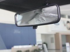 2012款 两厢 1.6L 自动 舒适型