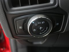 2012款 两厢 1.6L 自动 舒适型