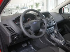 2012款 两厢 1.6L 自动 舒适型